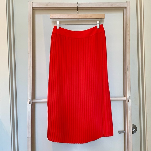 J. Crew Dresses & Skirts - J. Crew Pleated Midi Skirt